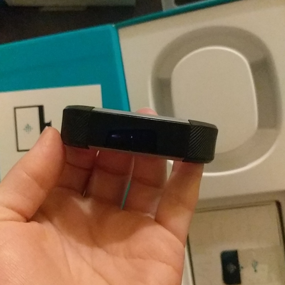 Fitbit Alta - image 2